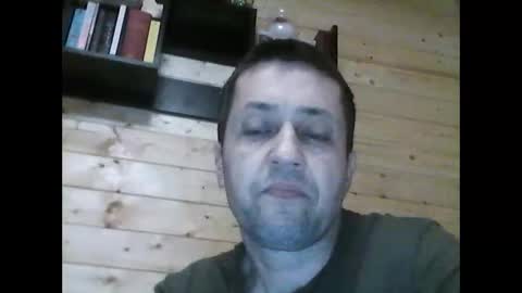 Snapshot of wolfvili chatting on February 24, 7:50 am Vili online show from February 24, 7:50 am