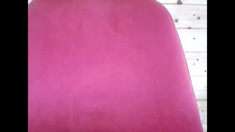 Snapshot of wolfvili chatting on March 17, 7:23 am Vili online show from March 17, 7:23 am