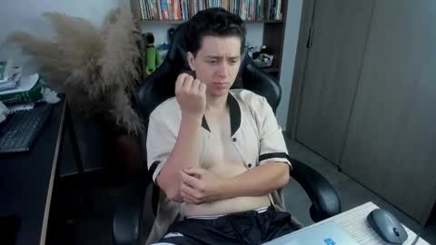 wolker_allan online show from October 24, 12:01 pm