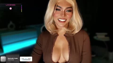 Julia online show from October 24, 5:59 am