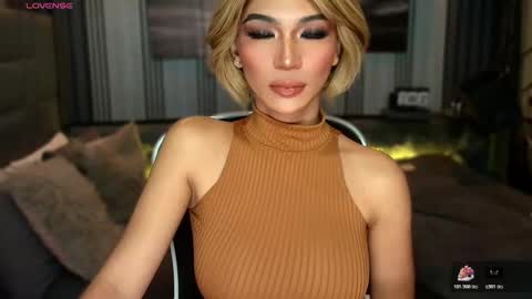 Julia online show from March 22, 6:39 am