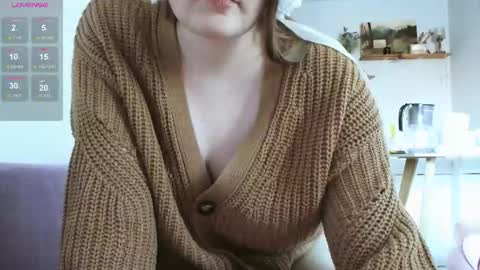 wonderconnie online show from February 5, 10:20 am