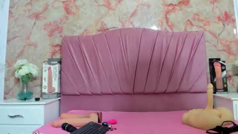 wonderkloe_ online show from January 13, 8:58 pm