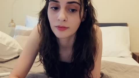 Stia online show from July 28, 3:21 pm