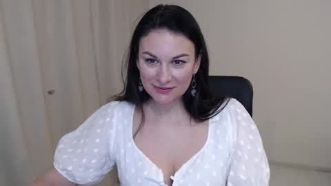 wonderr_woman online show from January 16, 2:41 am