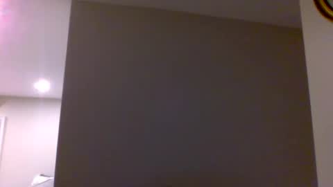 Snapshot of woodeee77 chatting on November 2, 10:12 pm woodeee77 online show from November 2, 10:12 pm