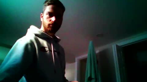 Snapshot of woodeee77 chatting on December 14, 7:18 pm woodeee77 online show from December 14, 7:18 pm