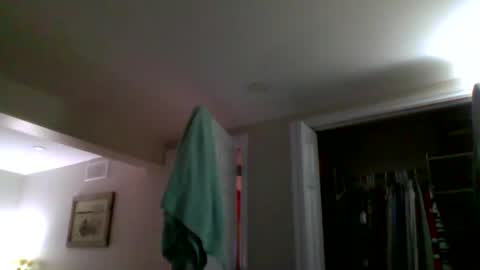 Snapshot of woodeee77 chatting on February 9, 4:16 am woodeee77 online show from February 9, 4:16 am