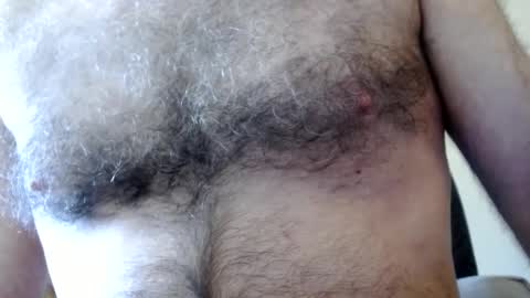 WoodieSays online show from October 6, 4:15 pm