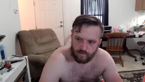 Woodmaster96 online show from April 24, 8:22 pm