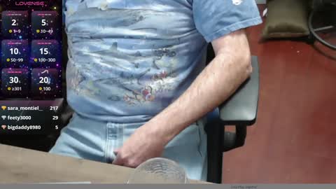 woodworker6473 online show from December 4, 12:08 am