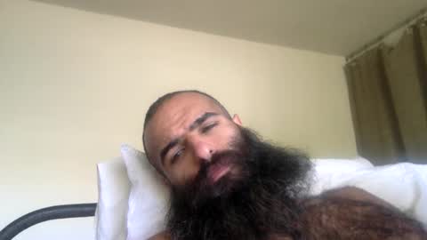 woof_wolf37 online show from April 24, 5:04 pm