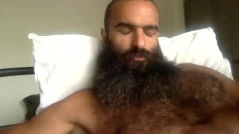 woof_wolf37 online show from May 2, 3:28 pm