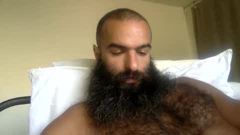 woof_wolf37 online show from May 7, 3:50 pm