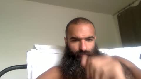 woof_wolf37 online show from May 9, 3:39 pm