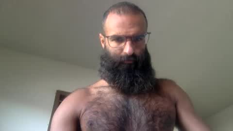 woof_wolf37 online show from May 30, 3:09 pm