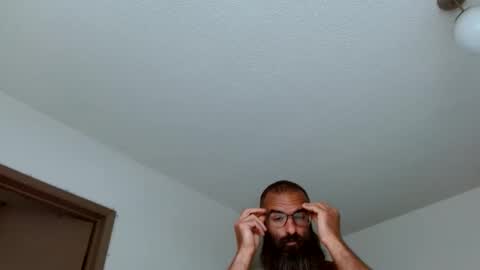 woof_wolf37 online show from June 8, 3:23 pm