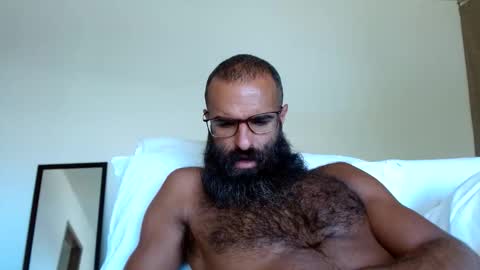 woof_wolf37 online show from June 9, 5:13 pm