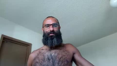 woof_wolf37 online show from June 10, 4:06 pm