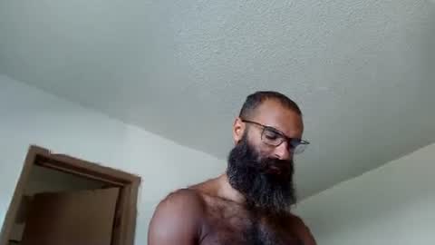 woof_wolf37 online show from June 14, 3:47 pm