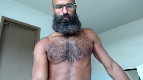 woof_wolf37 online show from June 20, 4:43 pm