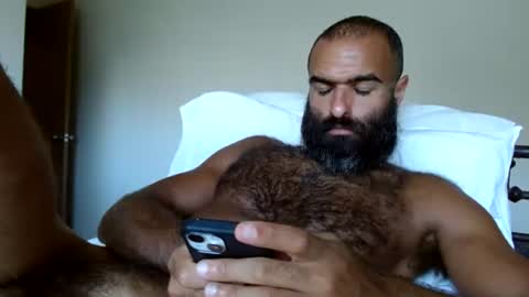 woof_wolf37 online show from July 18, 10:35 pm