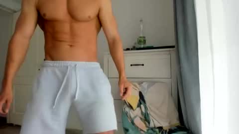 Wolfie online show from June 4, 8:31 am