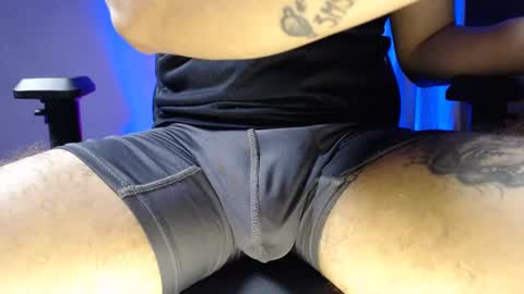 Woondeer online show from December 2, 1:36 am