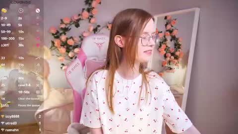 woooobble online show from June 19, 1:37 pm