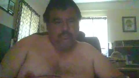 Snapshot of woperator12 chatting on March 15, 7:20 pm woperator12 online show from March 15, 7:20 pm