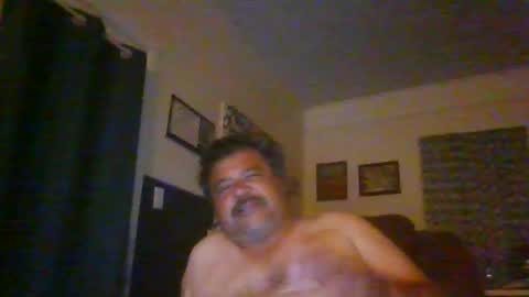 Snapshot of woperator12 chatting on March 27, 12:49 am woperator12 online show from March 27, 12:49 am