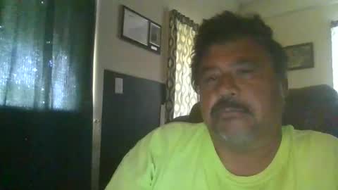 Snapshot of woperator12 chatting on April 4, 6:16 pm woperator12 online show from April 4, 6:16 pm