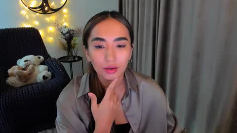 Snapshot of worldofkim chatting on February 27, 5:35 pm dudetta Kim online show from February 27, 5:35 pm