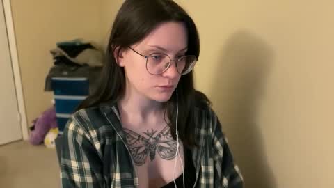 Lucina online show from January 15, 11:30 pm