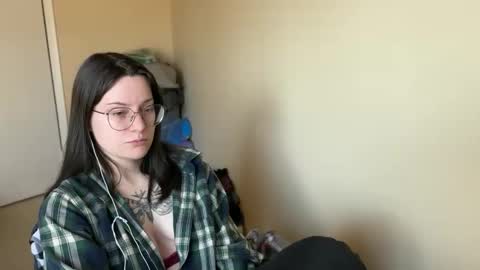 Lucina online show from January 17, 6:23 pm