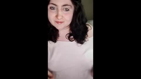 Clementine  online show from April 15, 5:47 am