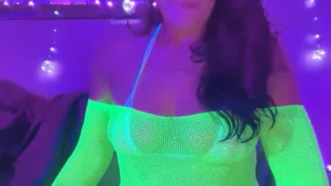 Snapshot of worthdaddy2cum chatting on March 24, 10:53 am cum4me online show from March 24, 10:53 am