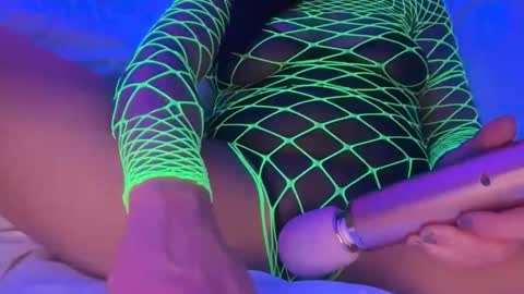 Snapshot of worthdaddy2cum chatting on March 29, 9:31 am cum4me online show from March 29, 9:31 am