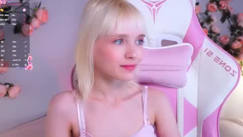 wow_angel online show from June 30, 6:14 am
