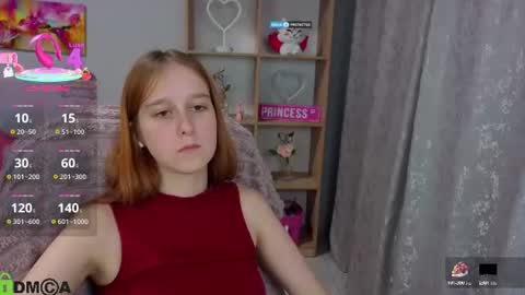 wow_emma_ online show from July 23, 1:20 pm