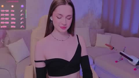 Snapshot of wow_kate chatting on October 29, 10:44 pm Kate online show from October 29, 10:44 pm