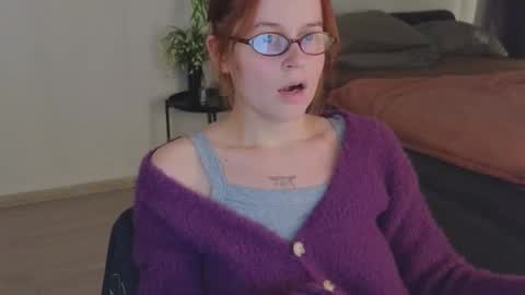 Rebecy online show from November 4, 1:54 pm