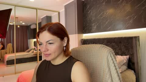 Maya online show from March 28, 1:27 am