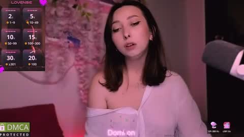 Sue online show from July 10, 1:54 am