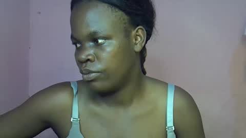 wowamazing2000 online show from September 19, 11:27 pm