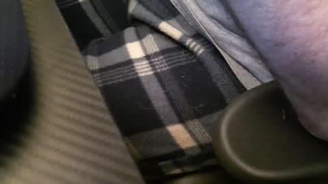 Snapshot of wrangleat0r chatting on October 30, 2:57 am wrangleat0r online show from October 30, 2:57 am