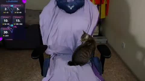 Neo and Abby online show from July 15, 4:18 am