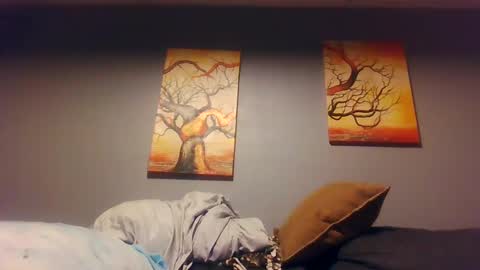 Snapshot of wundrsword33 chatting on January 18, 11:43 am BONER DONOR online show from January 18, 11:43 am