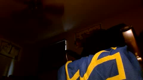 wvuguy1986 online show from September 27, 8:25 pm