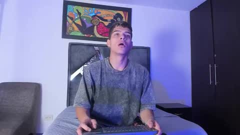 wyatt online show from November 10, 12:15 pm